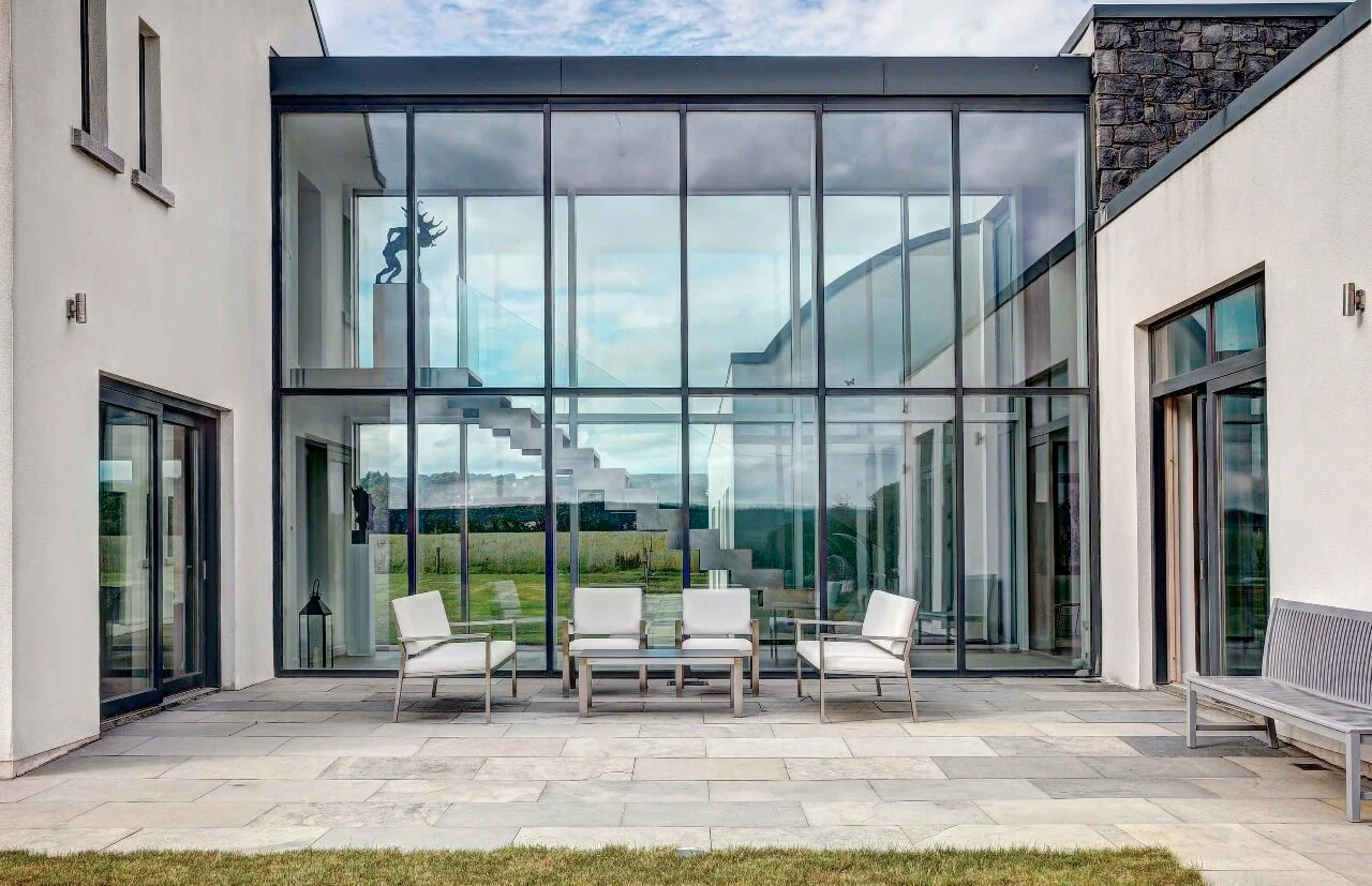 Прозрачное стекло